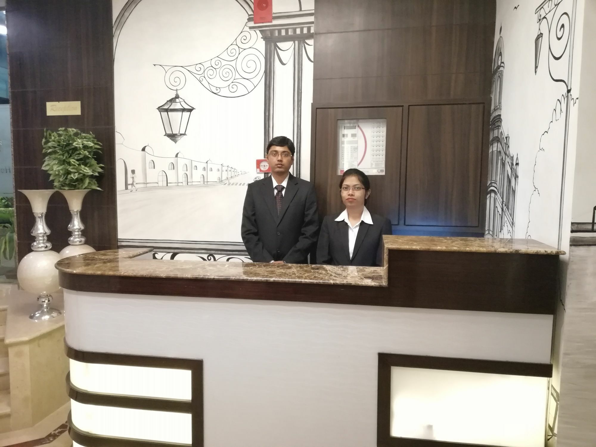 Hotel Emirates Calcuta Exterior foto